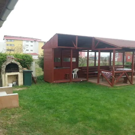 Vv2 De Inchiriat Pensionat *