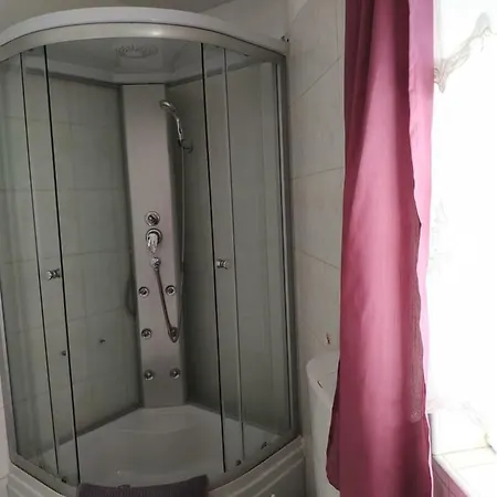 Vv2 De Inchiriat Pensión Vama Veche